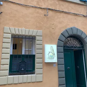 Alojamento de Acomodação e Pequeno-almoço Casa Carducci 33, Pisa